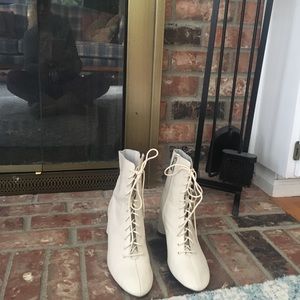 Zara Off white lace up anke boots booties